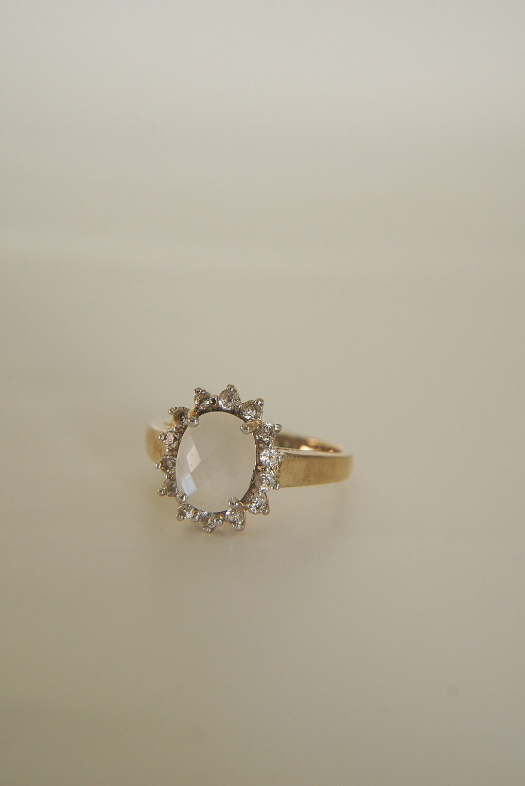 LUNA | MOONSTONE & WHITE TOPAZ CLUSTER RING