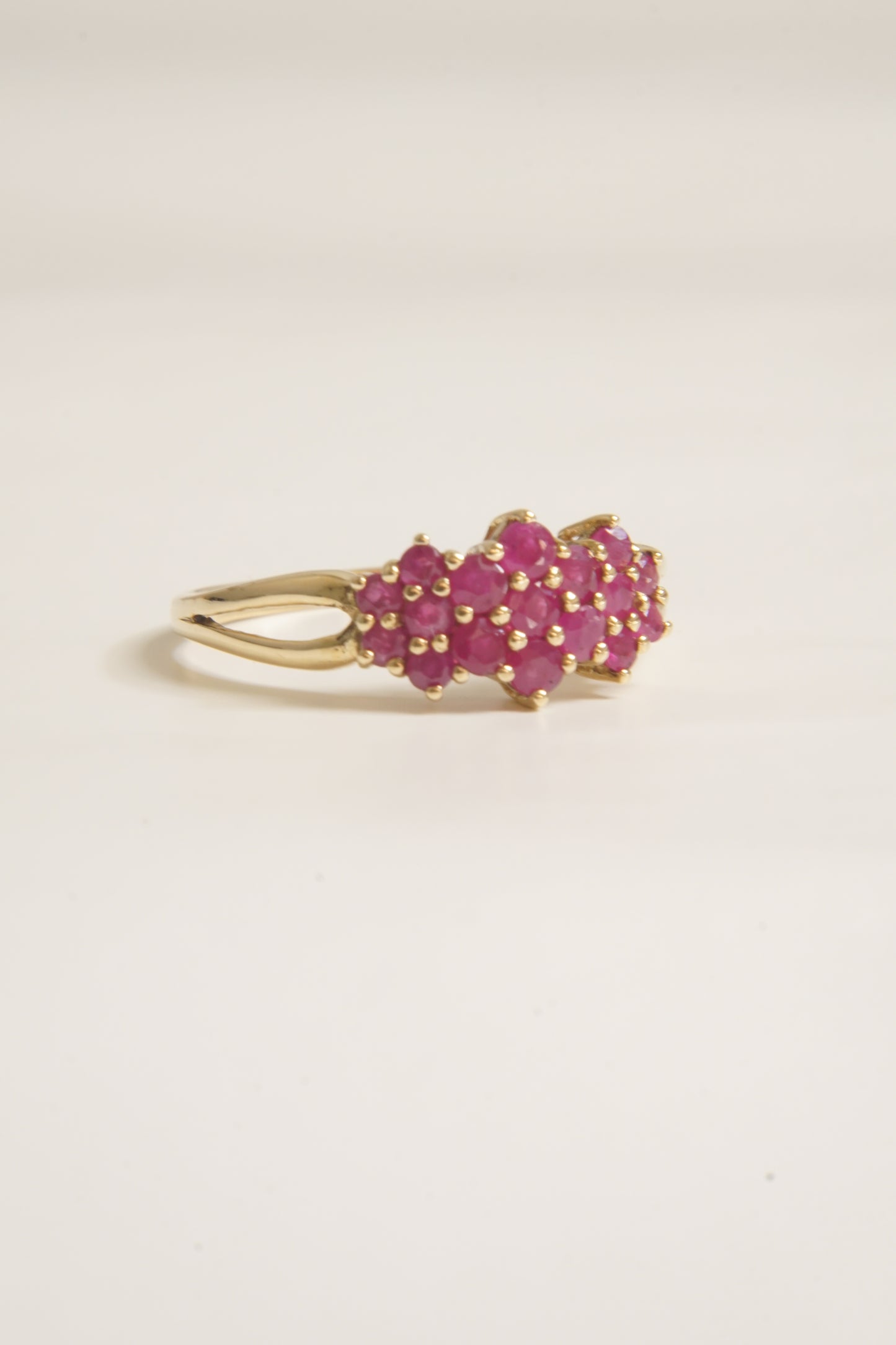 AALIYAH | RUBY CLUSTER RING