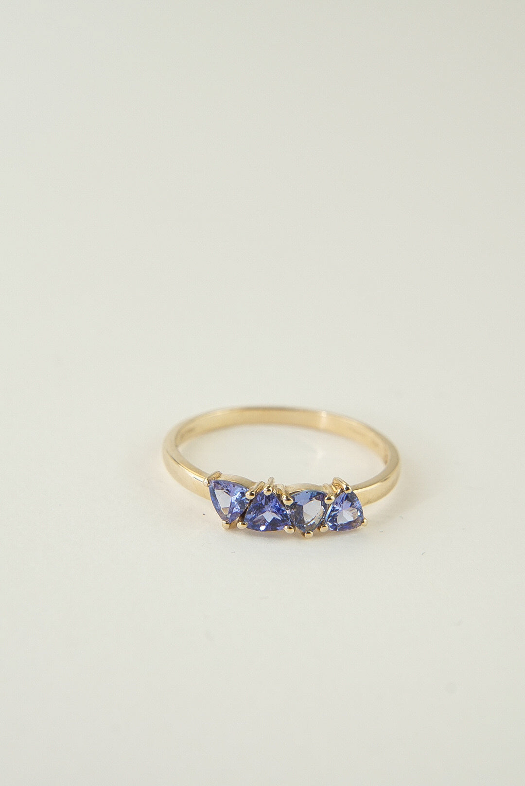 LOUA | 4 STONE TANZANITE RING