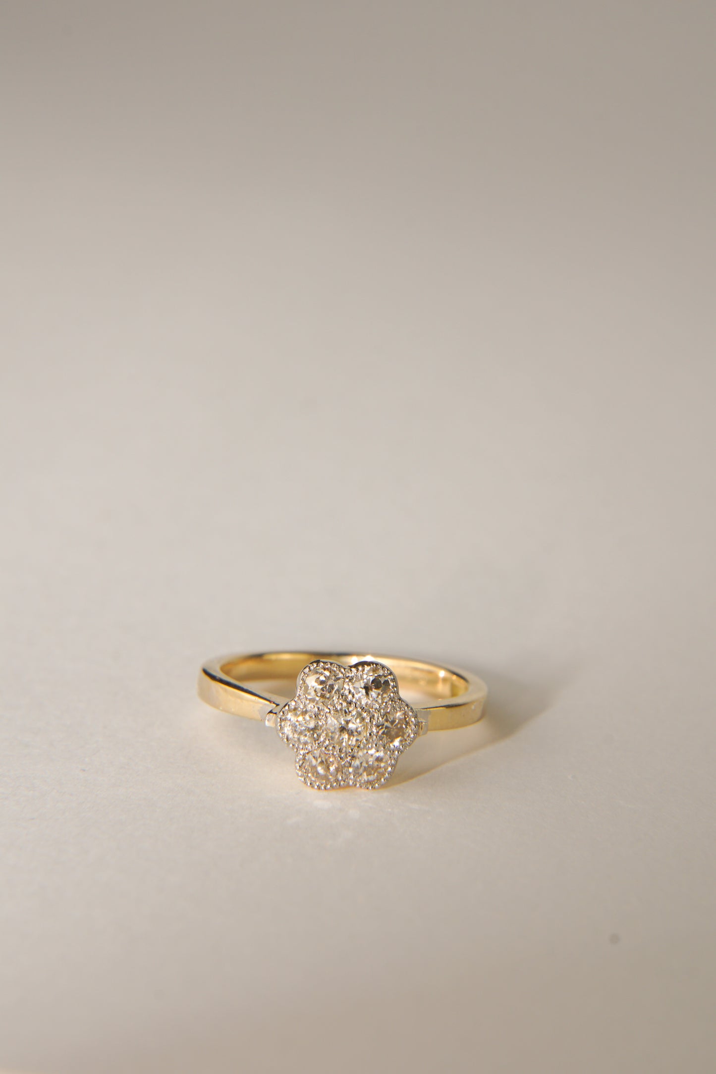 AVA | 15CT ANTIQUE EDWARDIAN DIAMOND DAISY CLUSTER RING