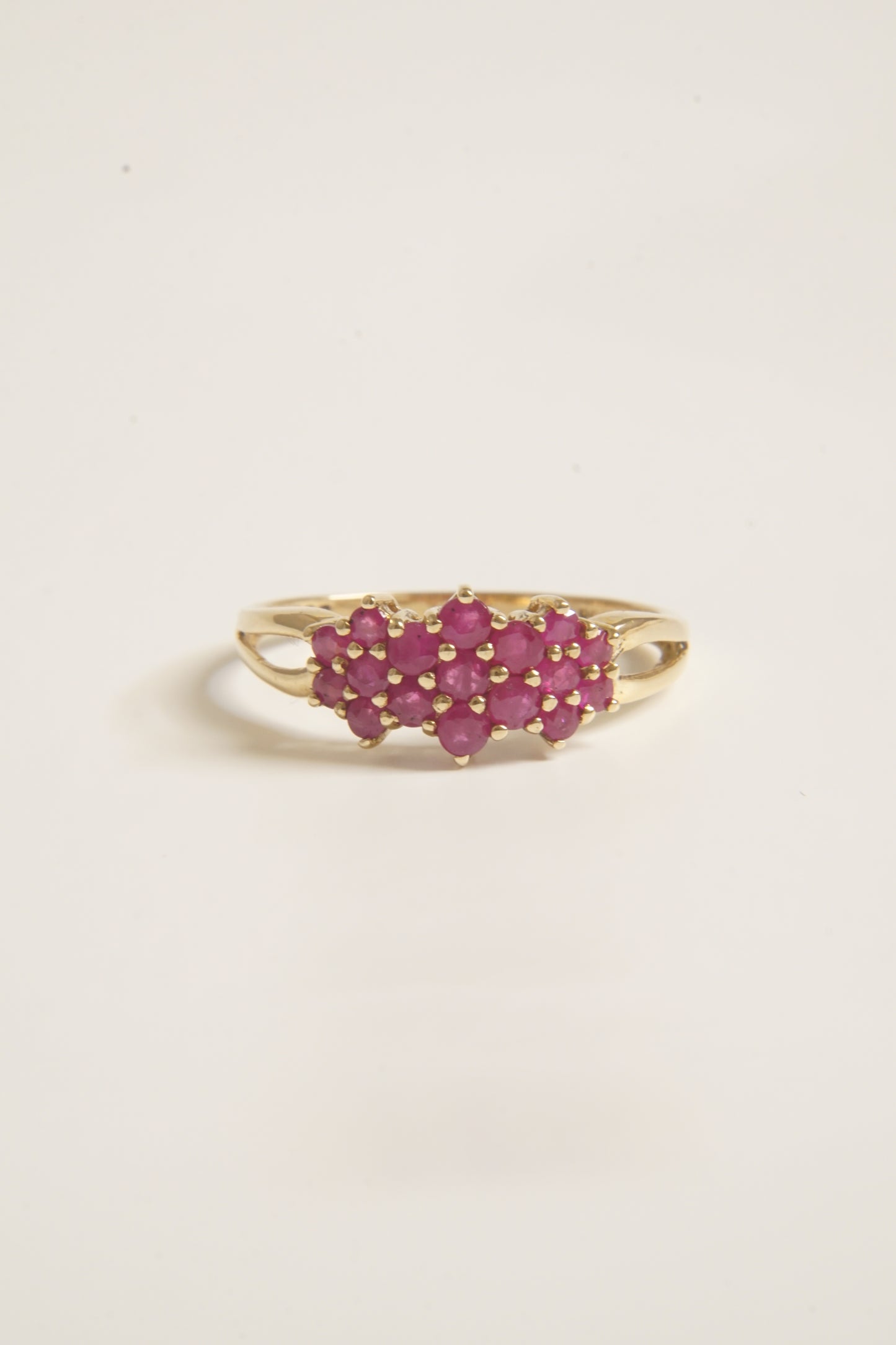 AALIYAH | RUBY CLUSTER RING