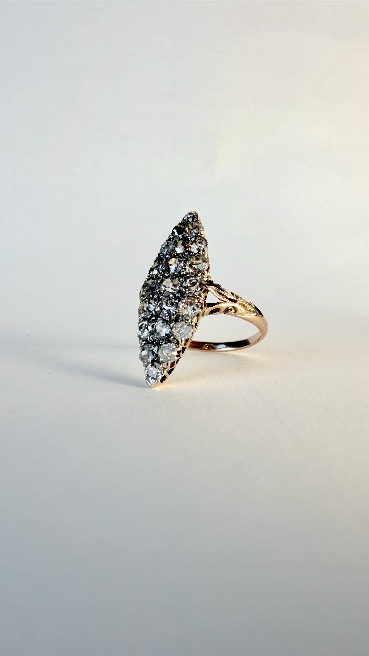 ELISABETH | ART DECO OLD CUT DIAMOND NAVETTE RING