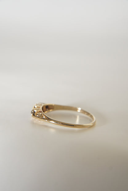 MARLIE | SAPPHIRE 5 STONE FILIGREE RING