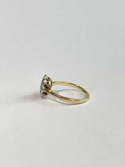 CLARA | 18CT DIAMOND CLUSTER RING