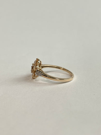 TERESA | YELLOW SAPPHIRE & DIAMOND CLUSTER RING
