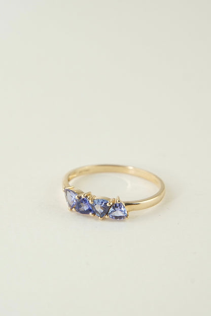 LOUA | 4 STONE TANZANITE RING