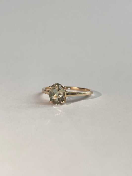 AMY | 10CT GREEN TOPAZ SOLITAIRE RING