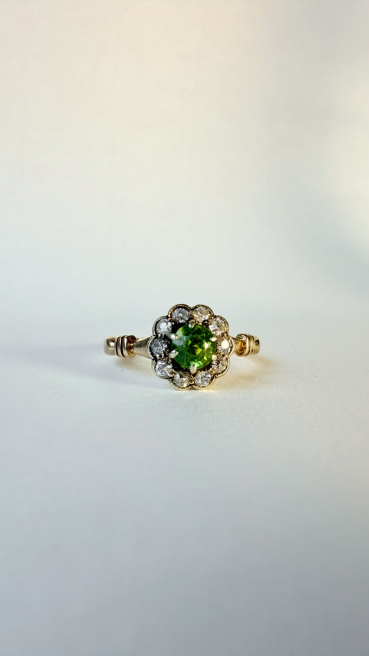 AURELIA | 18CT VICTORIAN PERIDOT & DIAMOND CLUSTER RING