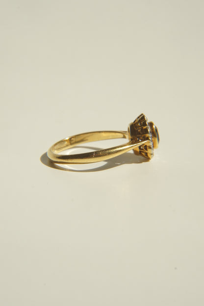 NOELLA | 18CT SAPPHIRE & DIAMOND CLUSTER RING