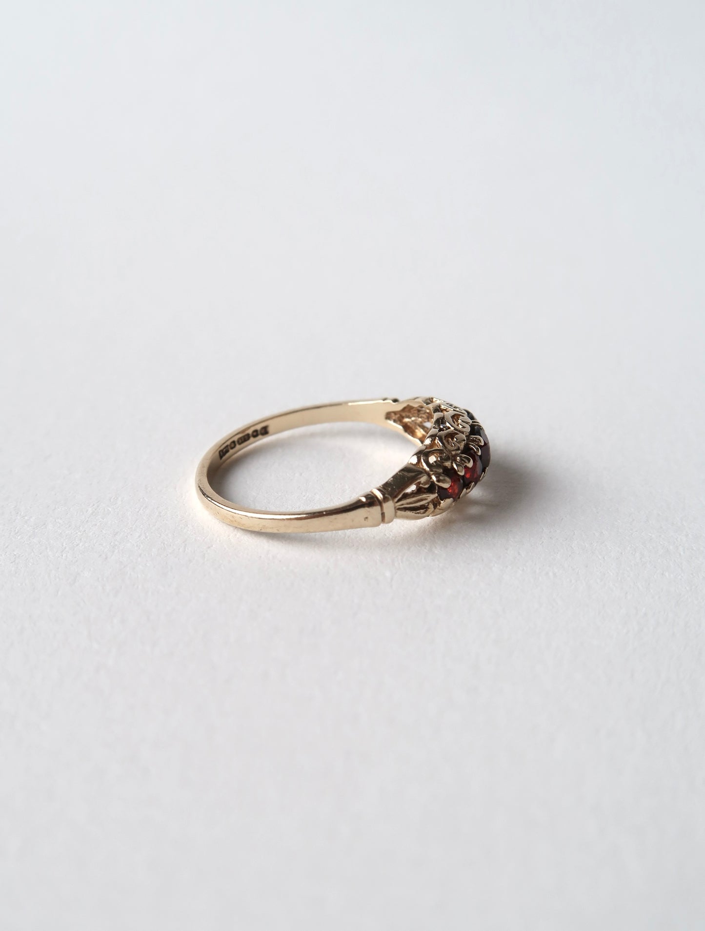 NINA | GARNET RING