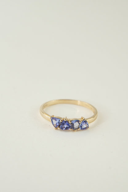 LOUA | 4 STONE TANZANITE RING