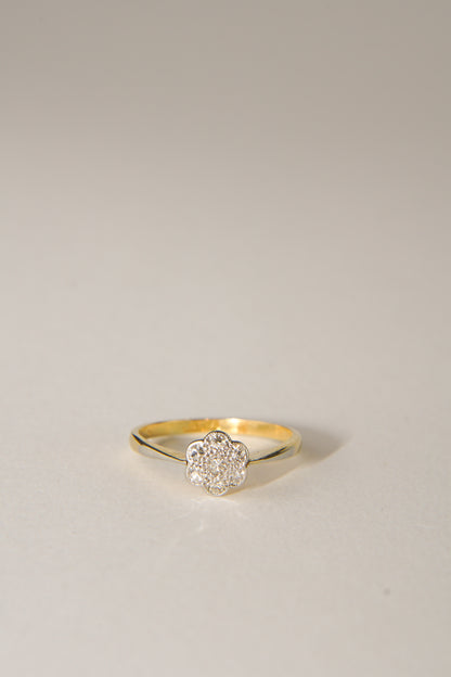 SARA | 18CT ANTIQUE DIAMOND DAISY RING
