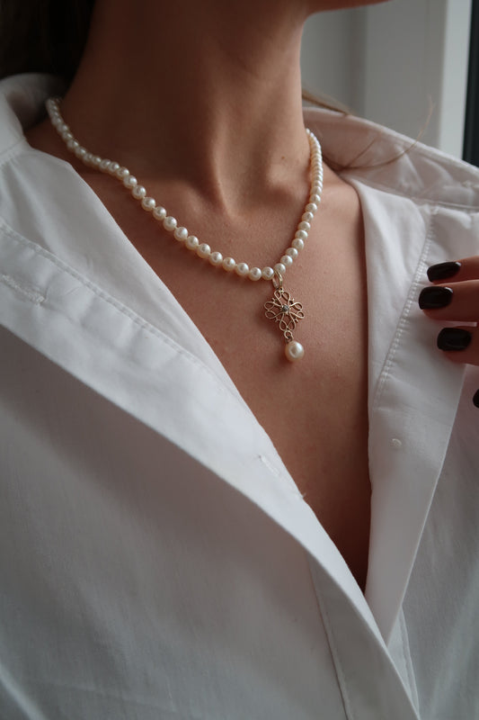 CATERINA | CULTURED PEARL NECKLACE