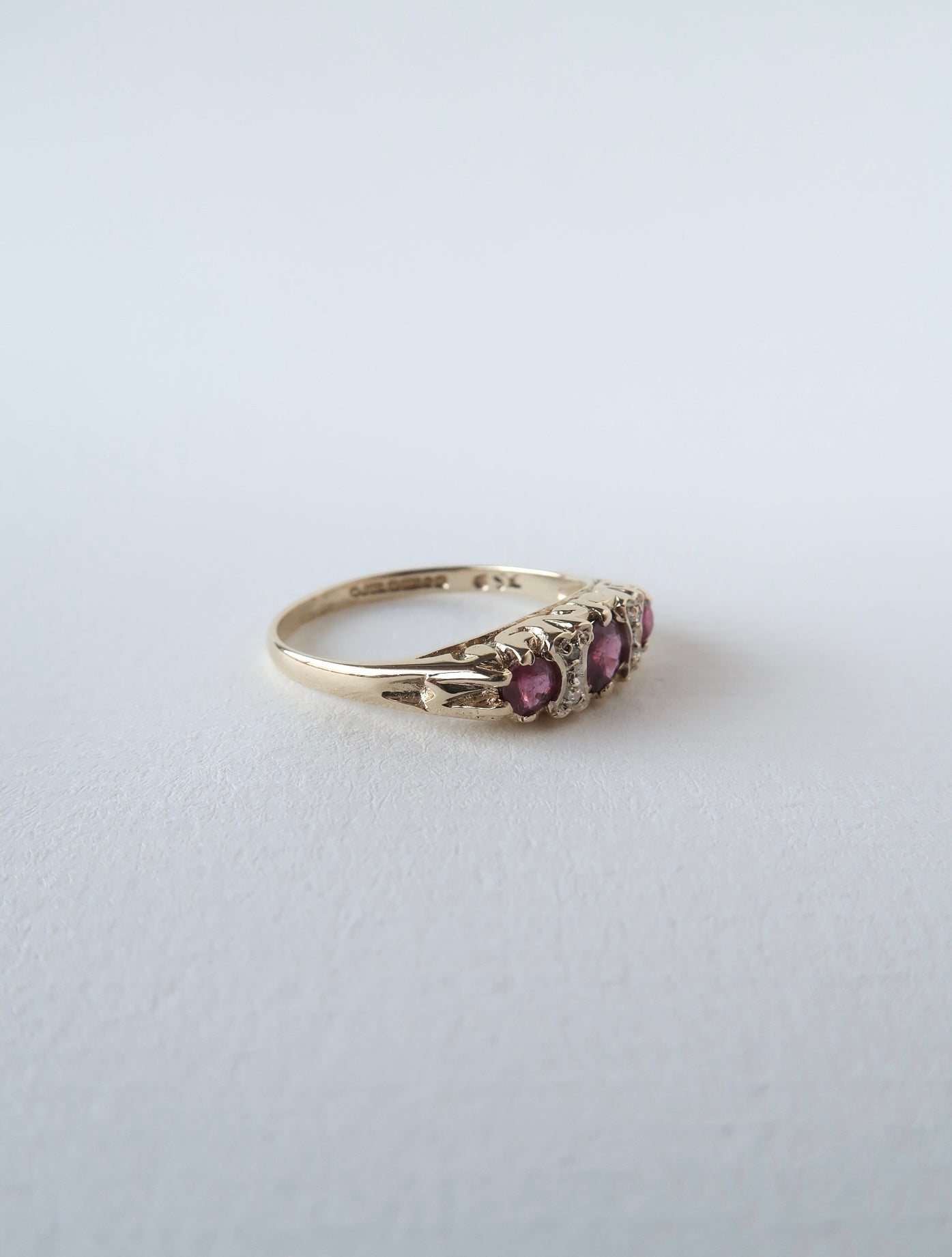 LUCE | RUBY & DIAMOND RING