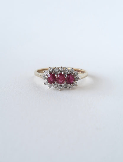 MAREA | RUBY & DIAMOND CLUSTER RING
