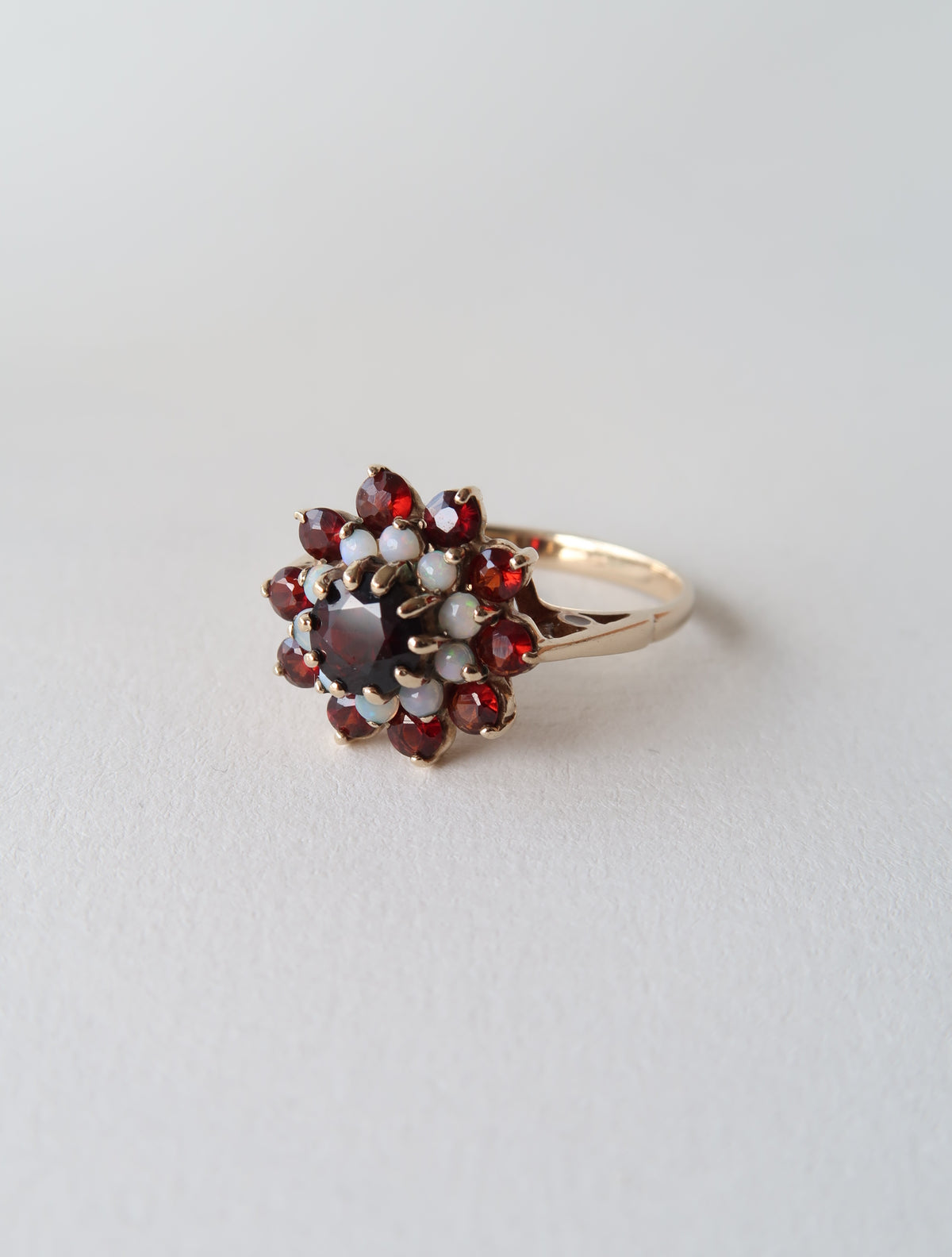 BEATRICE | GARNET & OPAL CLUSTER RING