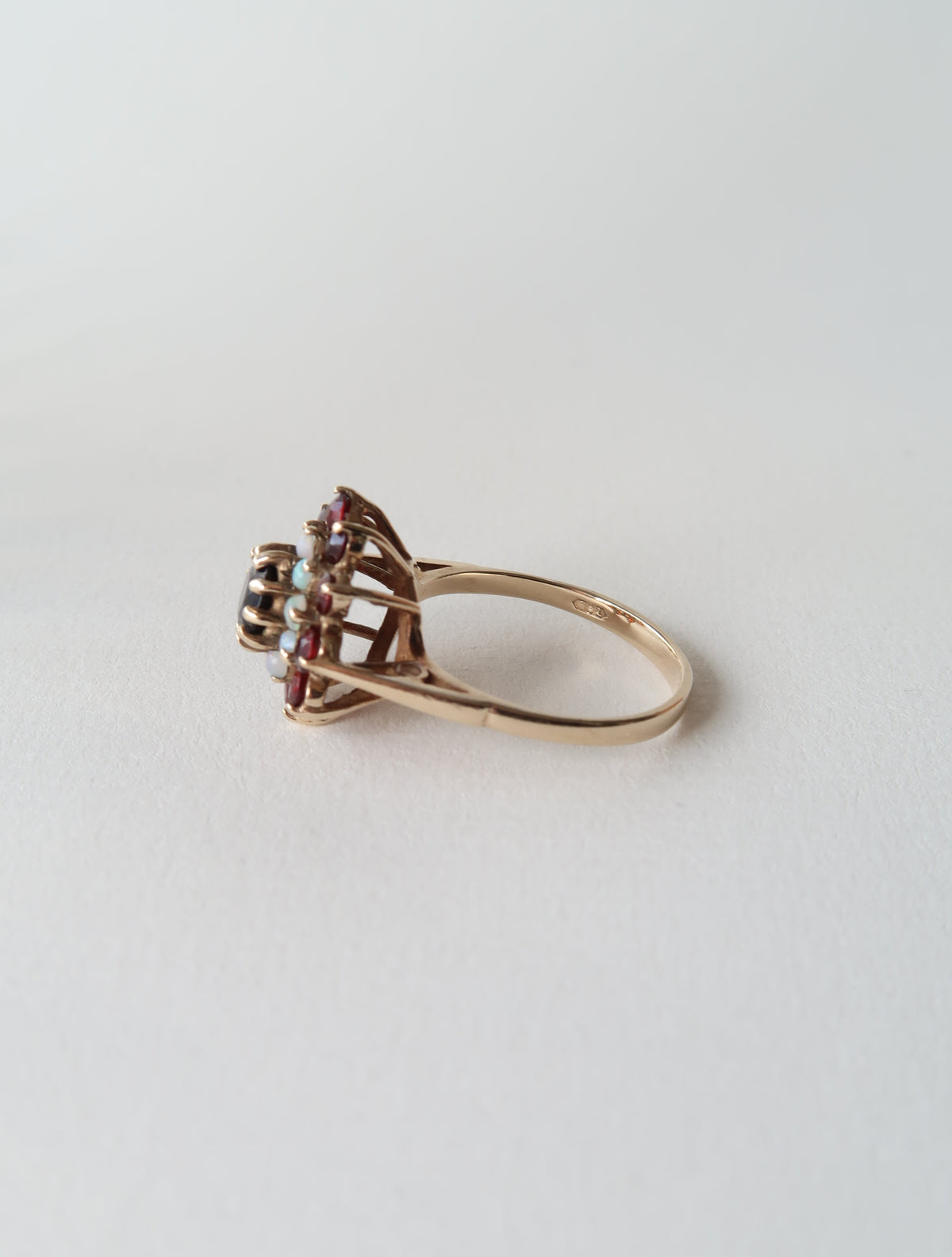 BEATRICE | GARNET & OPAL CLUSTER RING