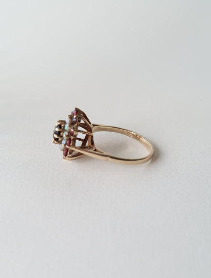 BEATRICE | GARNET & OPAL CLUSTER RING