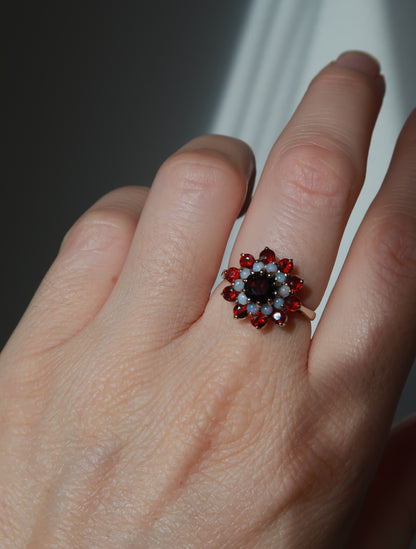 BEATRICE | GARNET & OPAL CLUSTER RING