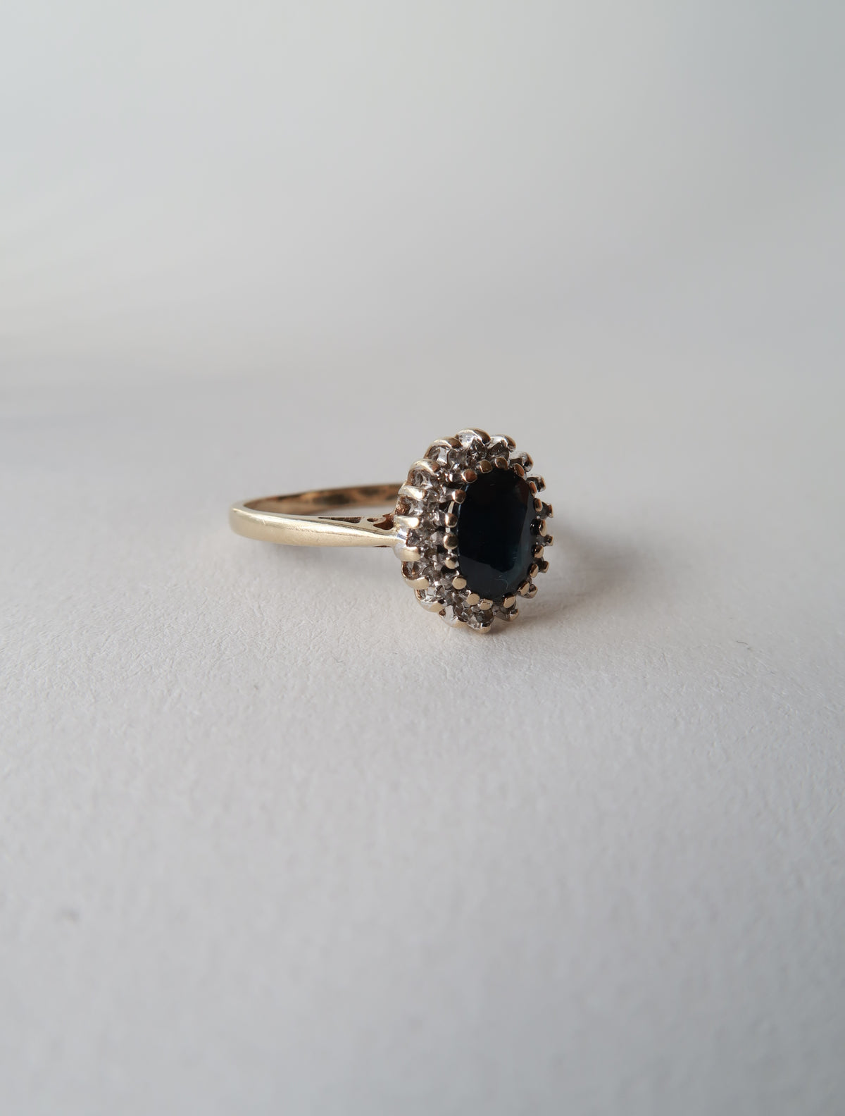 JUNE | SAPPHIRE & DIAMOND CLUSTER RING