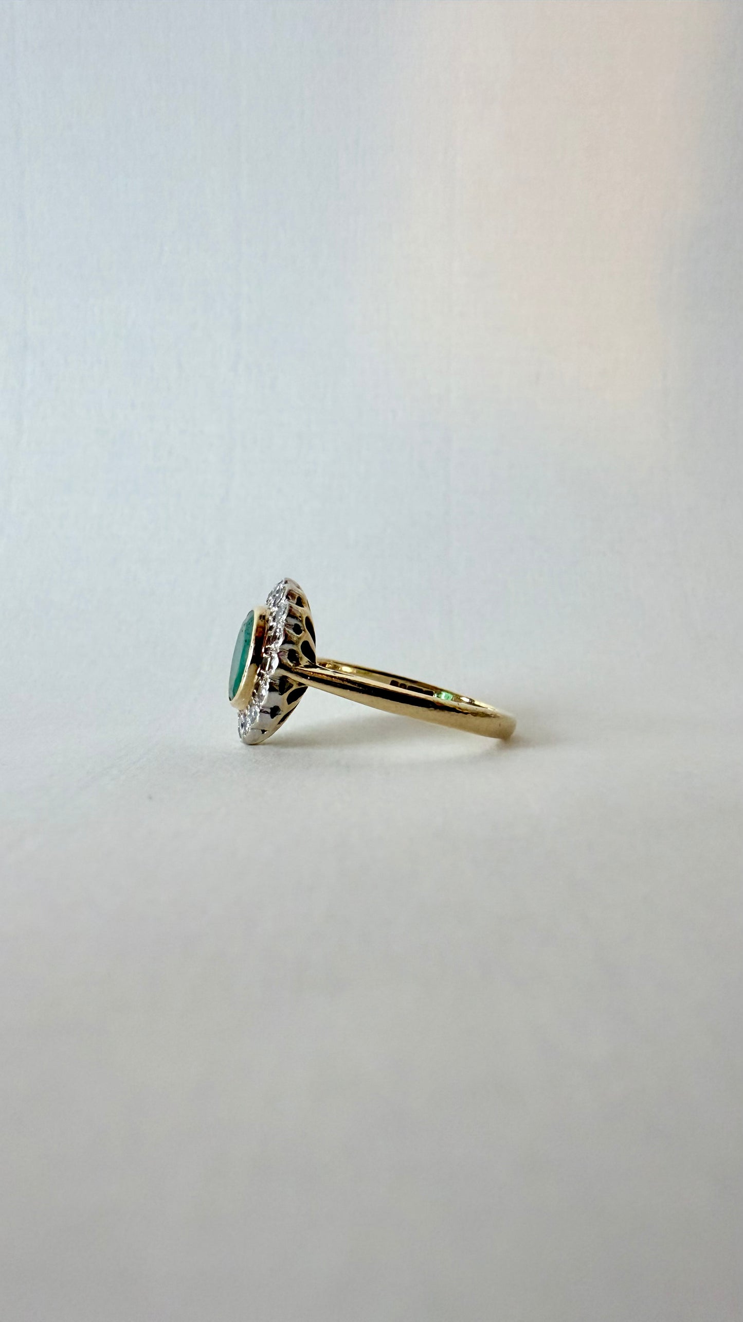 CLAIRE | 18CT EMERALD & DIAMOND CLUSTER RING