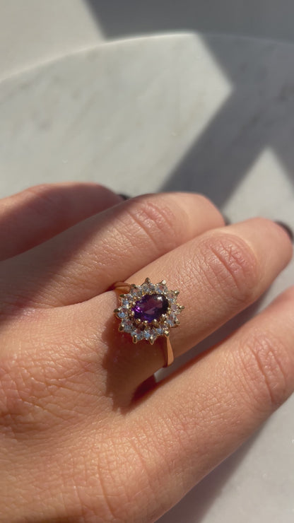LIVIA | AMETHYST & WHITE SAPPHIRE CLUSTER RING