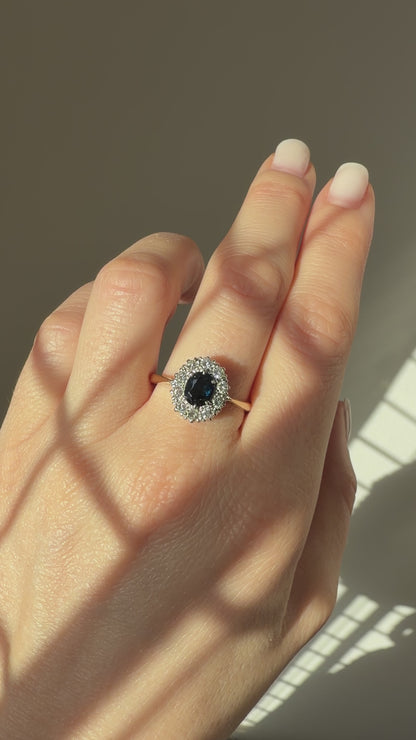 ARIANA | 18CT SAPPHIRE & DIAMOND CLUSTER RING