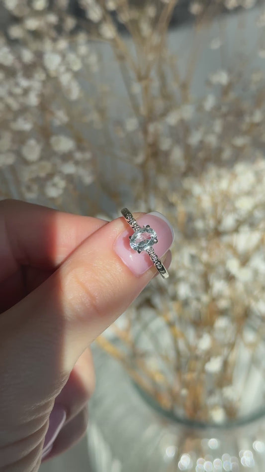 NOEMI | WHITE GOLD AQUAMARINE & DIAMOND RING